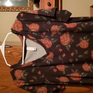 Lularoe Christy shirt